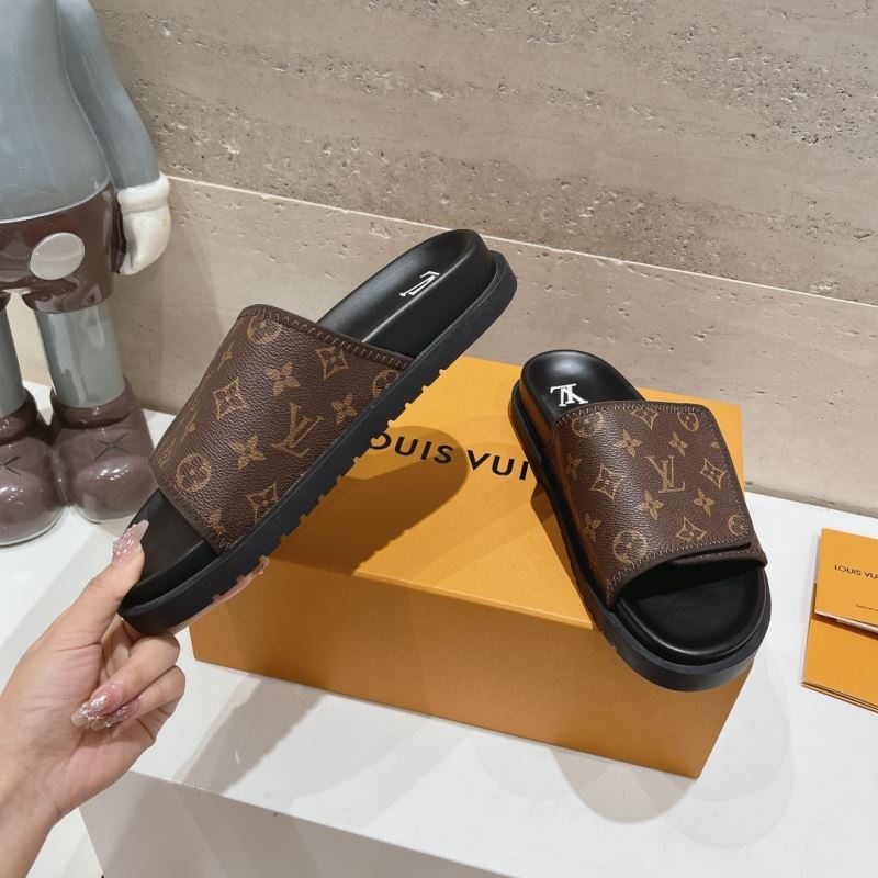 Louis Vuitton Slippers